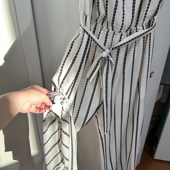 Side slit pant jumpsuit - Picture 6 of 7